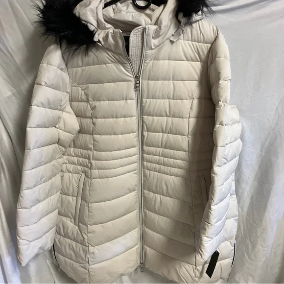 Nuage Regular Stretch Puffer Coat w/ Removable Faux Fur Hood - Sand (2X) A546059 - Picture 1 of 2